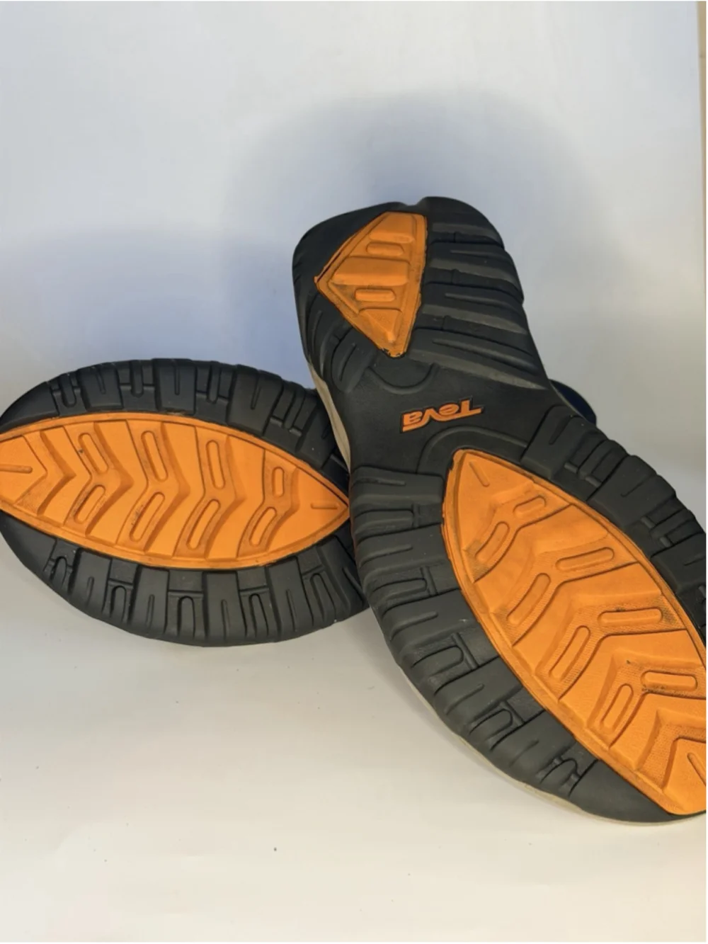 Teva Men's Hudson Bungee Cord Brown Suede Hiking Sandals 1002433 Size 9